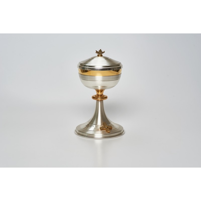 Pisside martellata argento cm. 23