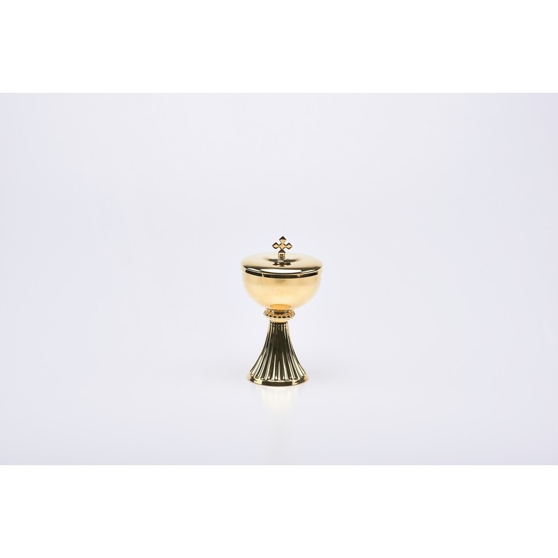Pisside S. Germano in ottone interamente dorato  cm. 15