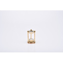 Brucia incenso a lumino