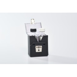 Coppia bottiglie corazza cc. 30 per acqua e vino in astuccio