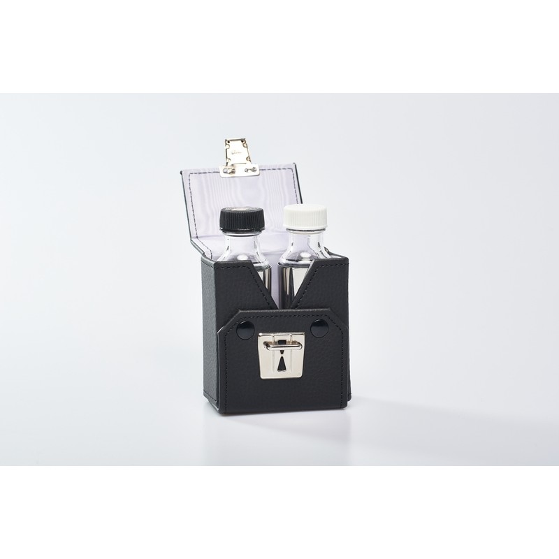 Coppia bottiglie corazza cc. 30 per acqua e vino in astuccio