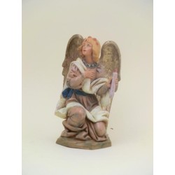 Angelo in ginocchio cm 19