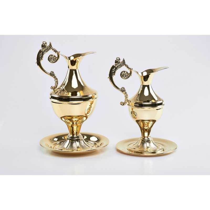 Brocca dorata grande con piattino