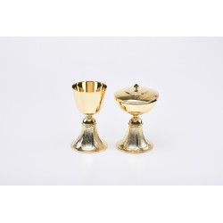 Calice dorato base fusa cm. 16