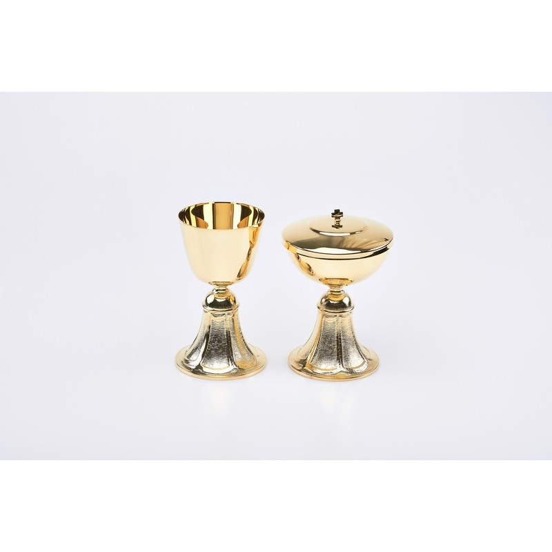 Calice dorato base fusa cm. 16