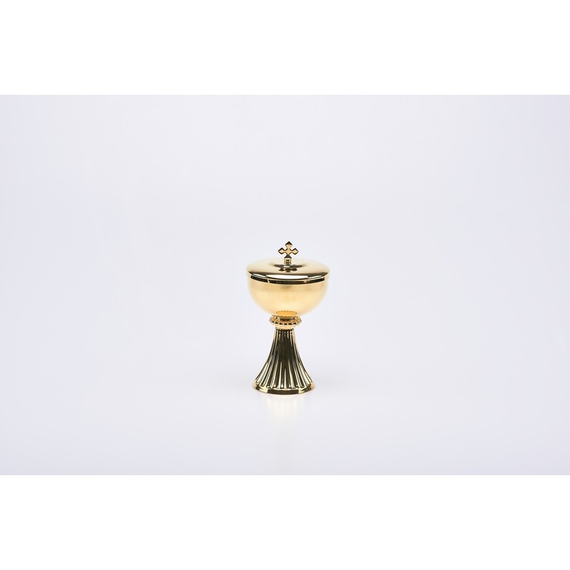 Pisside S. Germano in ottone interamente dorato  cm. 15
