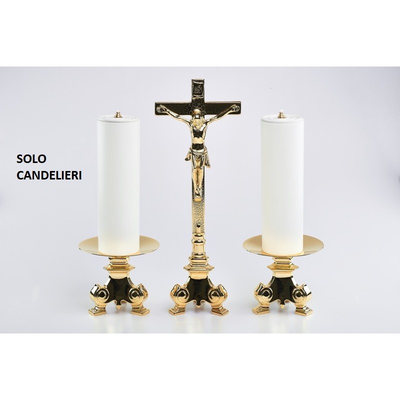 Coppia candelieri in ottone con finte candele Ø cm. 8 alt. 25