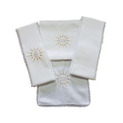 Servizio da messa in lino con ricamo"JHS"