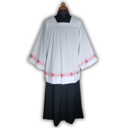 Veste nera per chierichetto completa di cotta bordo ricamato