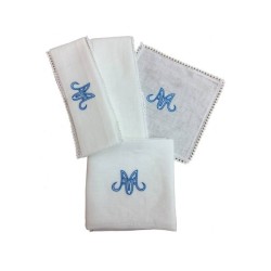 Servizio da messa in lino con ricamoMariano