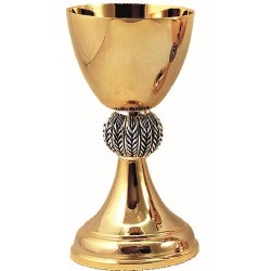 Calice in ottone dorato Spighein rilievo cm. 21,5