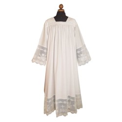 Camice scollo quadrato con arricciatura e pizzo