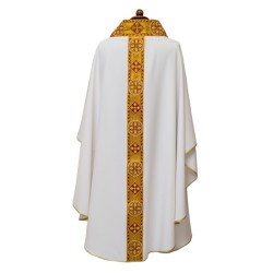 Casula con scollatura particolare e bordo davanti e dietro
