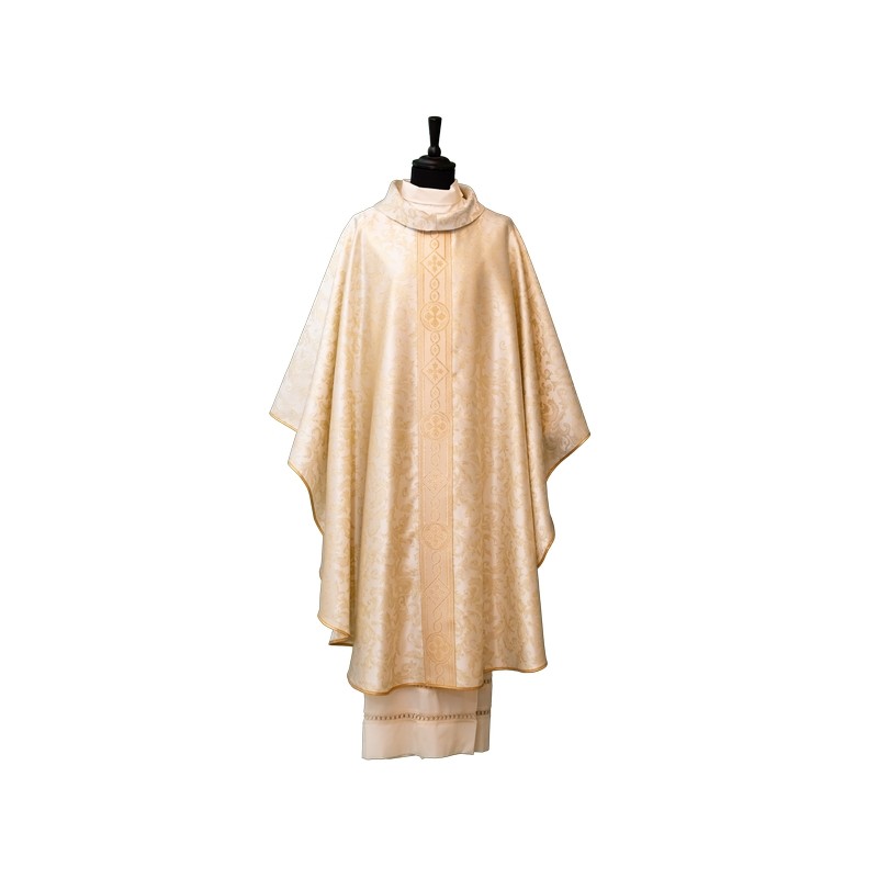 Casula in tessuto damascato e gallone