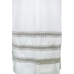 Camice con piegoni cerniera sulla spalla tre giri di gigliuccio