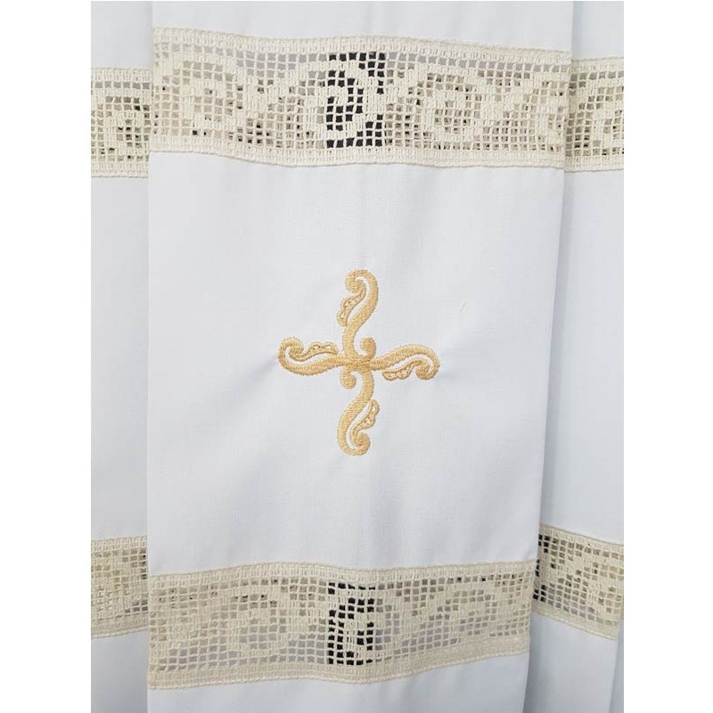 Camice in tela vaticana con doppio tramezzo e croce ricamata