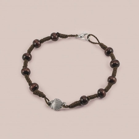 Braccialetto rosario in legno e corda con conchiglia